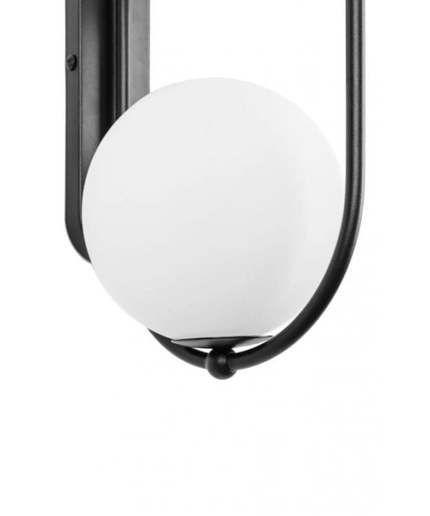 koban-e-czarna-lampa-scienna.jpg