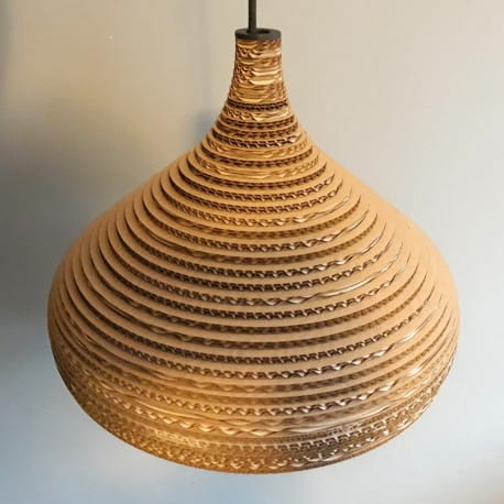 sufitowa-lampa-wiszaca-z-tektury-cone-l-lampa-ekologiczna-sooa2.jpg