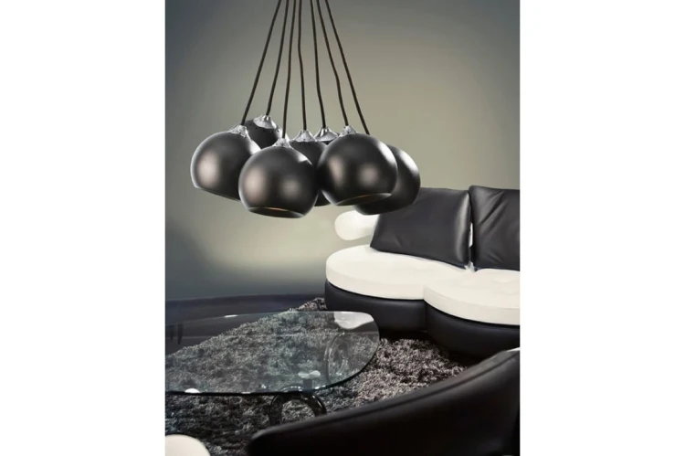 lampa gulia czarna-2.jpg