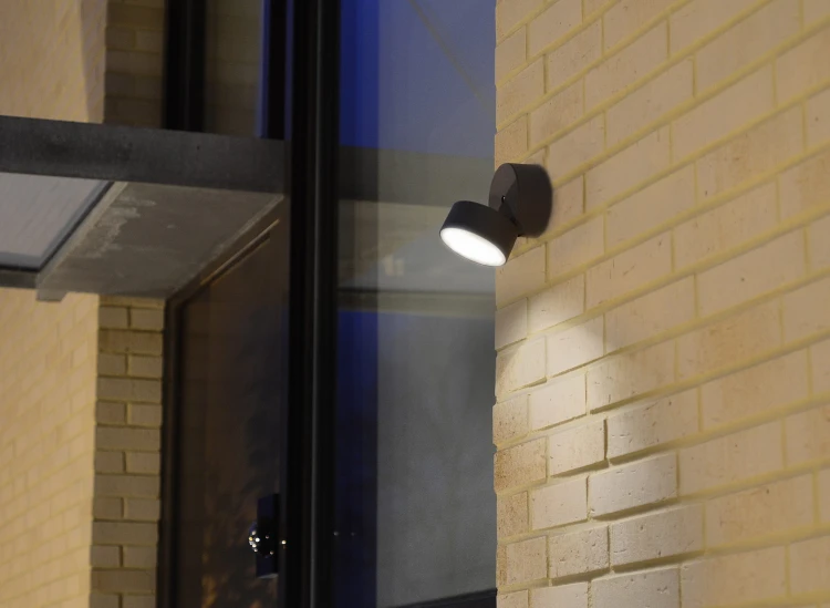 lampa trumpet-2.jpg