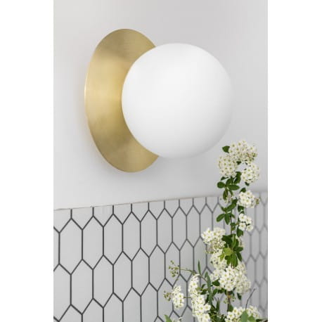 lampa-scienna-borra-a-nowoczesny-kinkiet-z-mosieznym-dyskiem-ummo..jpg