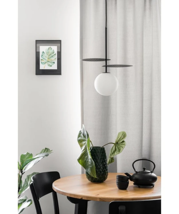 fyllo-a-czarna-sufitowa-lampa-wiszaca-2.jpg