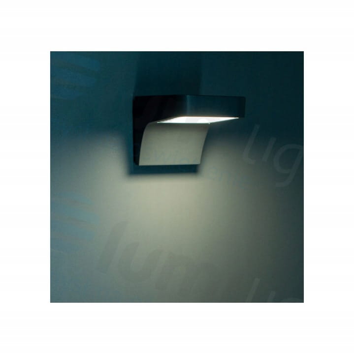 LAMPA-ELEWACYJNA-LED-KINKIET-ZEWNETRZNY-10W-BERG-L-Material-dominujacy-aluminium.jpg