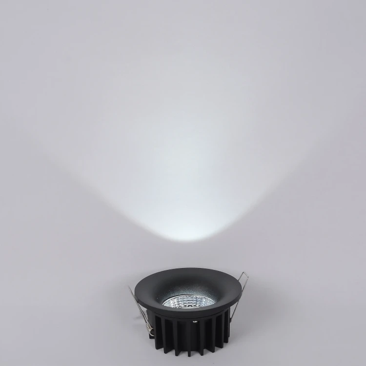 Oczko-podtynkowe-Cirro-1xLED-czarne-RL0104-CCT-BK-5k.webp