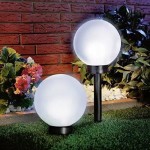 Lampa-Solarna-Ogrodowa-Kula-Biała-Wbijana-10CM-6.jpg