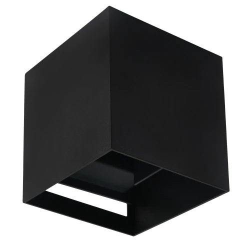czarny-CUBE-II.webp