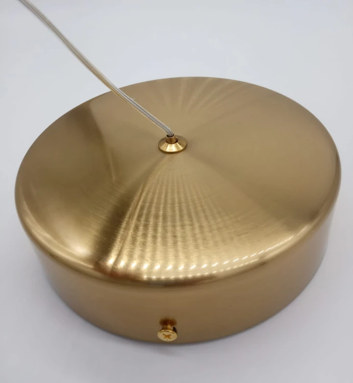 pol_pl_Lampa-wiszaca-ARCTIC-100-cm-LED-zlota-z-krysztalami-478_8.jpg