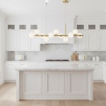 pol_pl_Lampa-wiszaca-MINI-MOON-100-cm-zlota-841_4.jpg