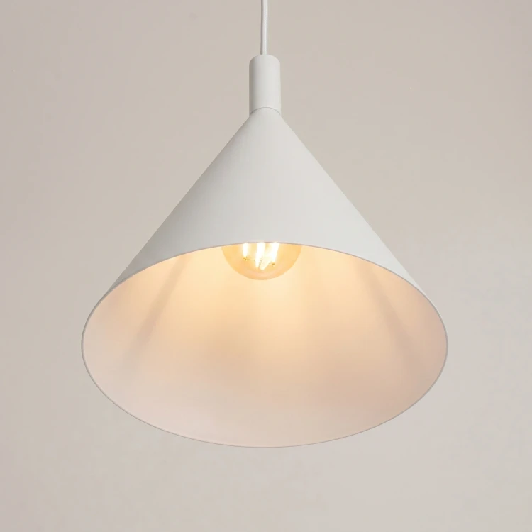 pol_pl_Lampa-wiszaca-NOX-25-biala-6370_8.webp