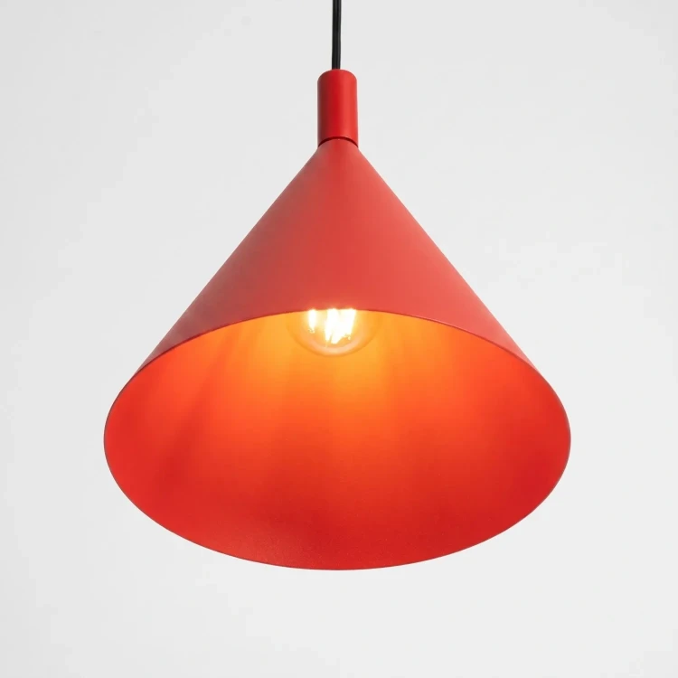 pol_pl_Lampa-wiszaca-NOX-25-czerwona-7481_7.webp