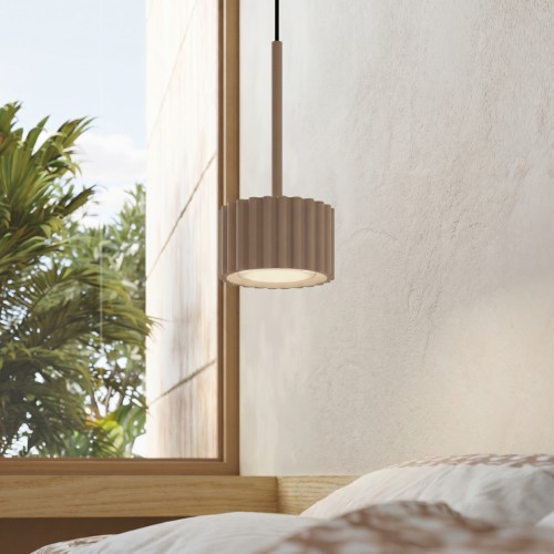 eb77de1de5a4e162a6a6af6feef498b3