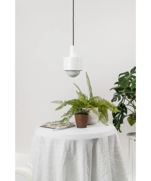 enkel-1-biala-sufitowa-lampa.jpg