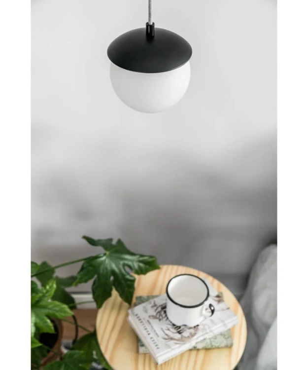 kuul-f-czarna-sufitowa-lampa-wiszaca1.jpg